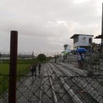 Torcida do Vila Sandra soltou muitos foguetes na hora da chuva